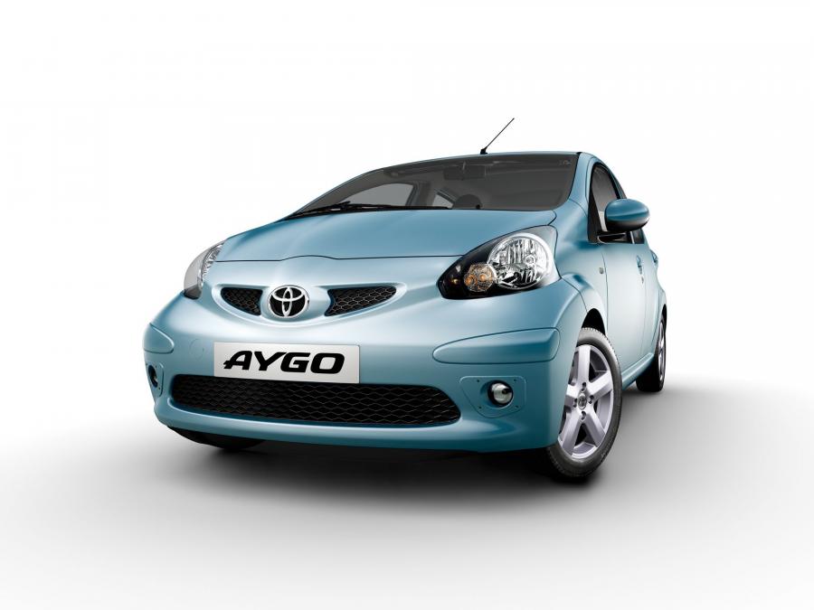  Toyota Aygo 2005 года  (фото 86 из 102)
